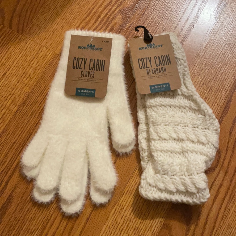 Northeast Outfitters Cozy Cabin Matching Gloves & Headband